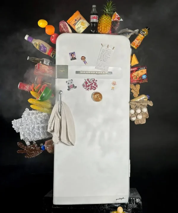 The Cold War, original pop art sculpture by Los Angeles pop artist Tom Pergola