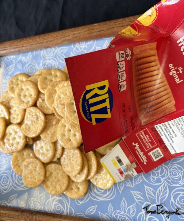 Ritz Crackers tom Pergola Fine art